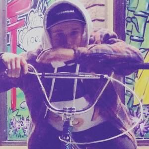 Meet your Posher, Rj